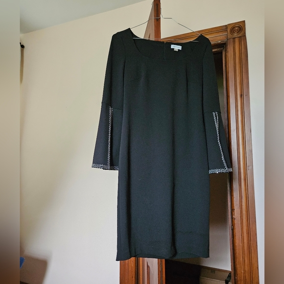 Calvin Klein black dress - Picture 1 of 2